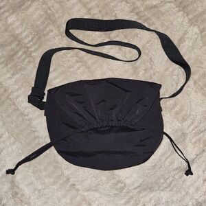 Uniqlo Drawstring Bag